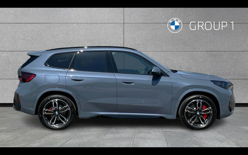 BMW iX1 30 66.5Kwh M Sport Suv Xdrive 1  #3