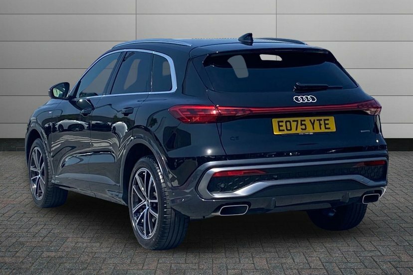 Audi Q5 2.0 Tfsi S Line Suv S Tronic Quattro 2 EO75YTE Black #3