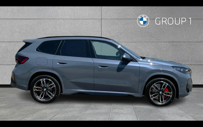 BMW iX1 20 66.5Kwh Shadow Edition Suv Ed  #3