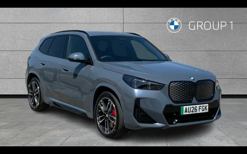 BMW iX1 20 66.5Kwh Shadow Edition Suv Ed 