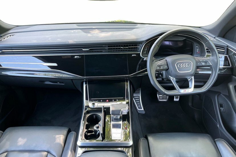 Audi Q8 3.0 Tfsi V6 55 Black Edition Suv Tiptro Blue #6
