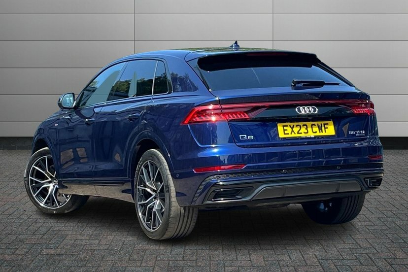 Audi Q8 3.0 Tfsi V6 55 Black Edition Suv Tiptro Blue #3