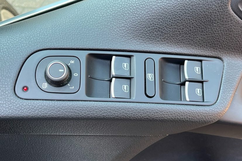 Volkswagen Tiguan  Grey #11