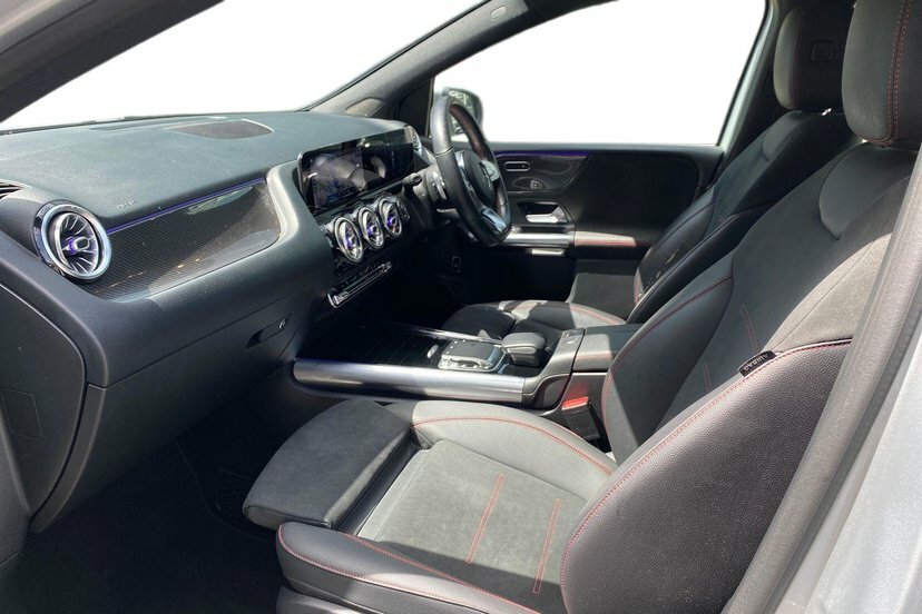 Mercedes-Benz B Class B 200 Sport 5-Door Red #9