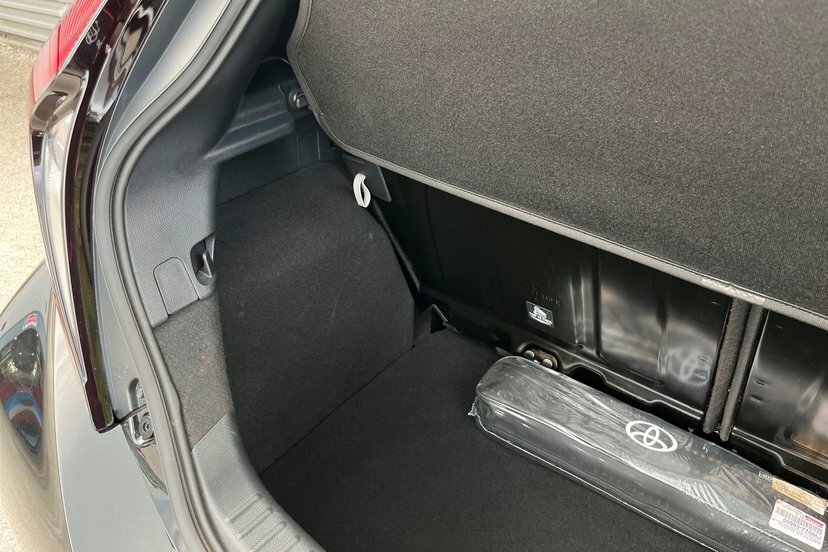 Toyota Aygo X Exclusive Auto Grey #25