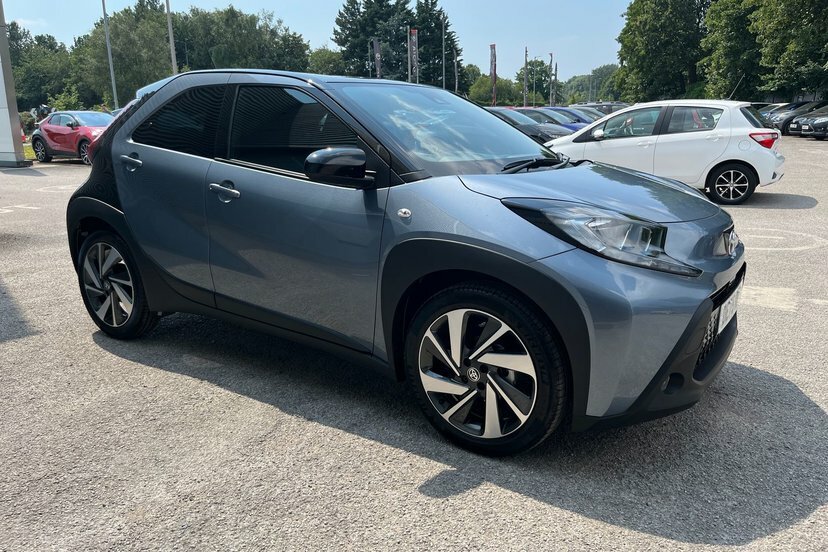 Toyota Aygo X Exclusive Auto Grey #17