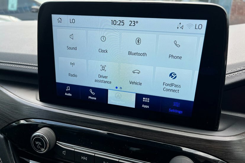 Ford Kuga St-line X Edition 2.5 Fhev White #38