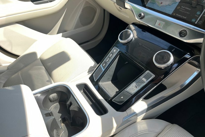 Jaguar I-Pace 294Kw Ev400 Se 90Kwh 11Kw Charger Grey #8