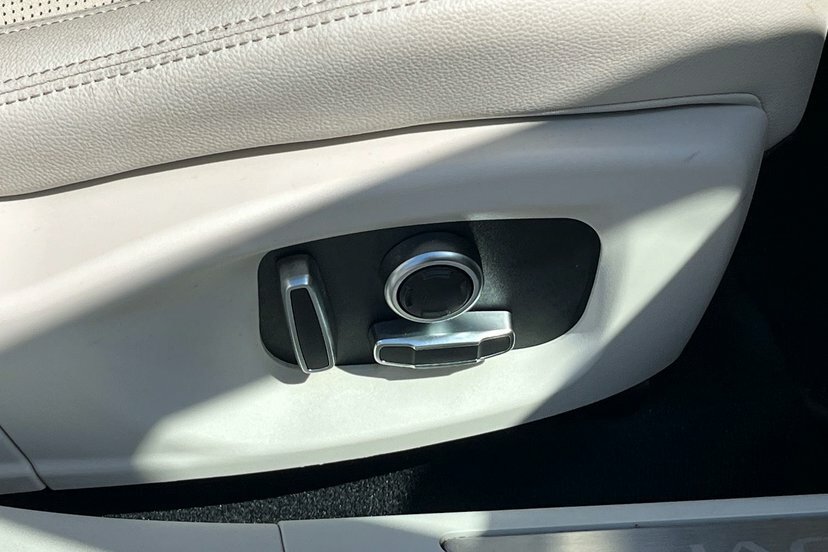 Jaguar I-Pace 294Kw Ev400 Se 90Kwh 11Kw Charger Grey #15