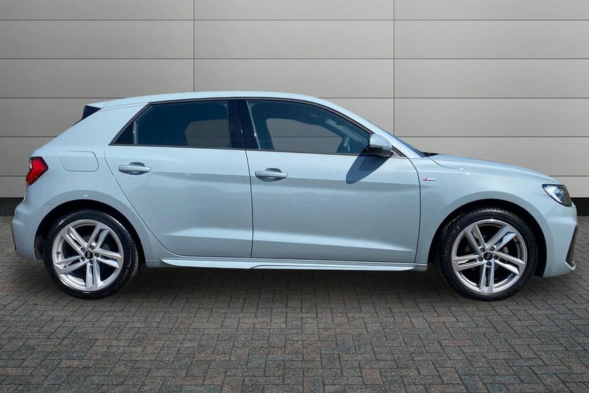 Audi A1 25 Tfsi Sport S Tronic Grey #4
