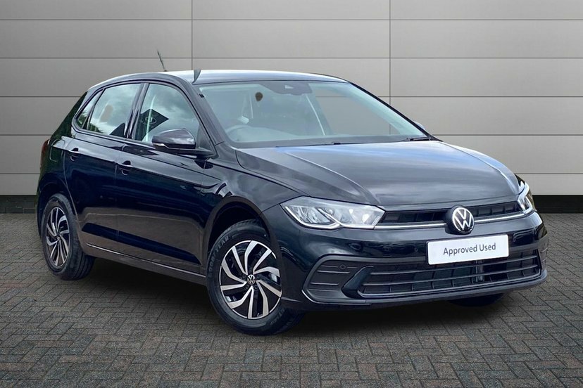 Volkswagen Polo 1.0 Tsi Life Hatchback 95 Ps Black