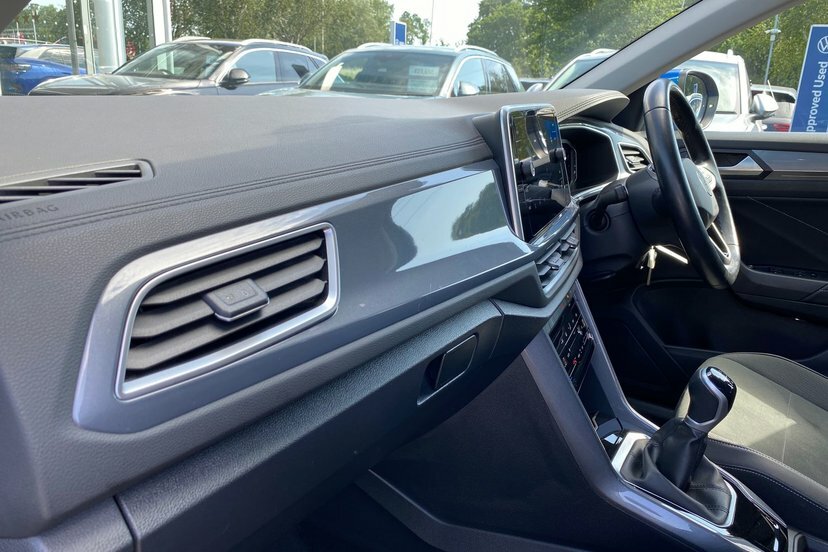 Volkswagen T-Roc 1.5 Tsi Evo Active Dsg Grey #57