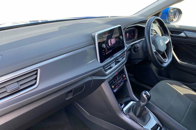Volkswagen T-Roc 1.5 Tsi Style Suv 150 Ps Blue #2