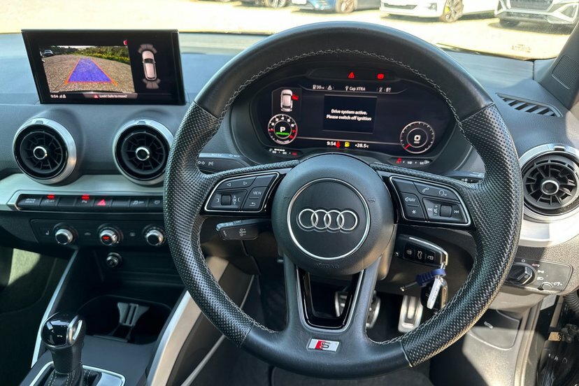 Audi Q2 35 Tdi Quattro Black Edition S Tronic White #19