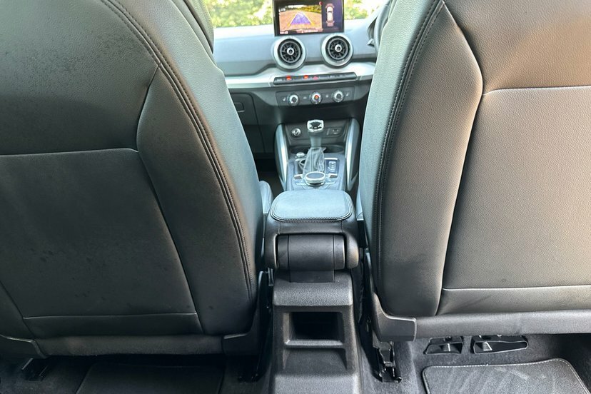 Audi Q2 35 Tdi Quattro Black Edition S Tronic White #15