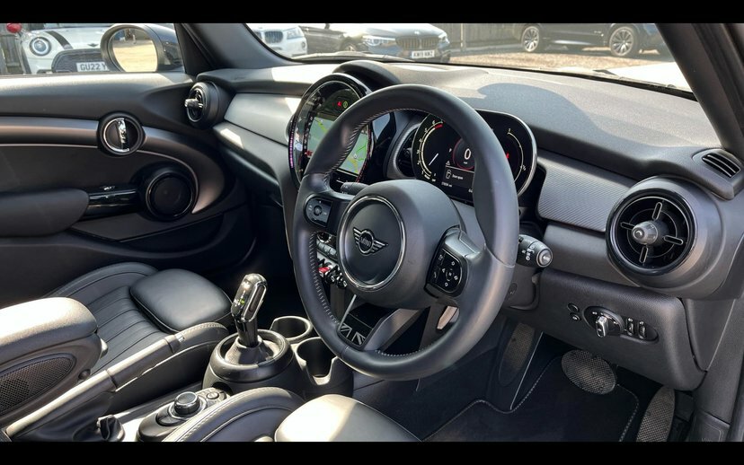 Mini Hatch 5-Door Hatch Cooper Exclusive Black #6