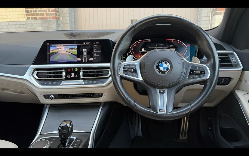 BMW 3 Series 320I M Sport Saloon Blue #5
