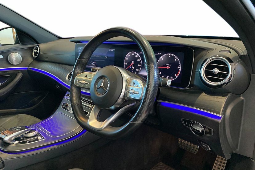 Mercedes-Benz E Class E220d Amg Line Night Edition Premium Plus Estate Black #5