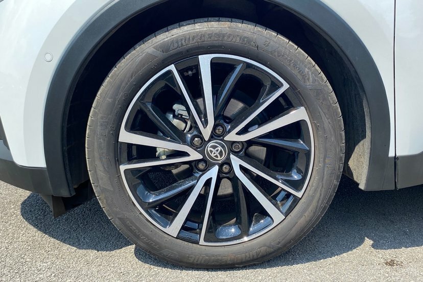 Toyota C-Hr Design  #23