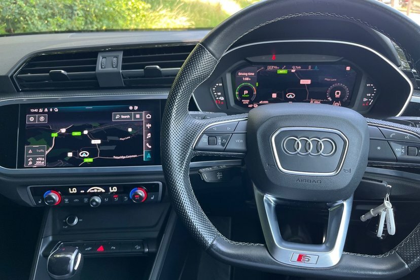 Audi Q3 Black Edition 35 Tfsi 150 Ps S Tronic Grey #17