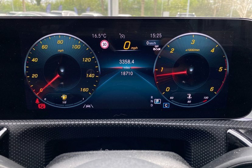 Mercedes-Benz CLA Class 2.0 Cla220d Amg Line Night Edition Premium Plus Grey #6
