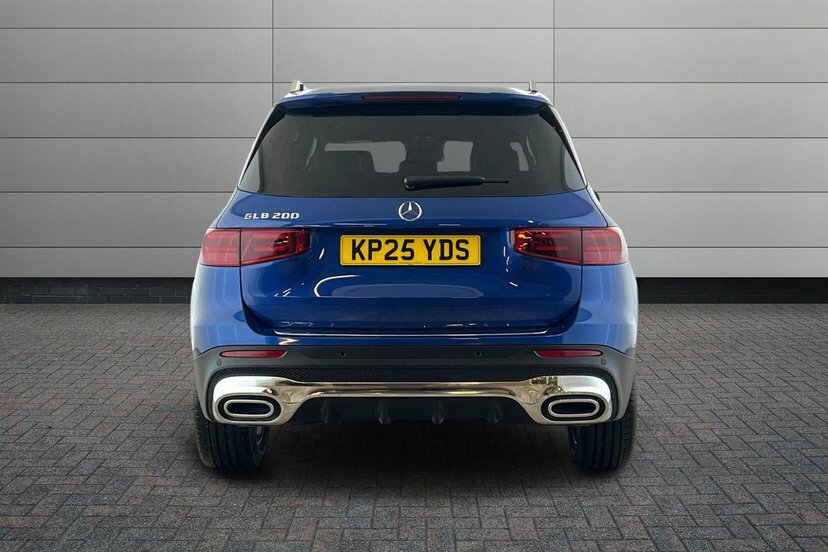 Mercedes-Benz GLB Class Glb 200 Amg Line Executive 7G-tronic Black #12