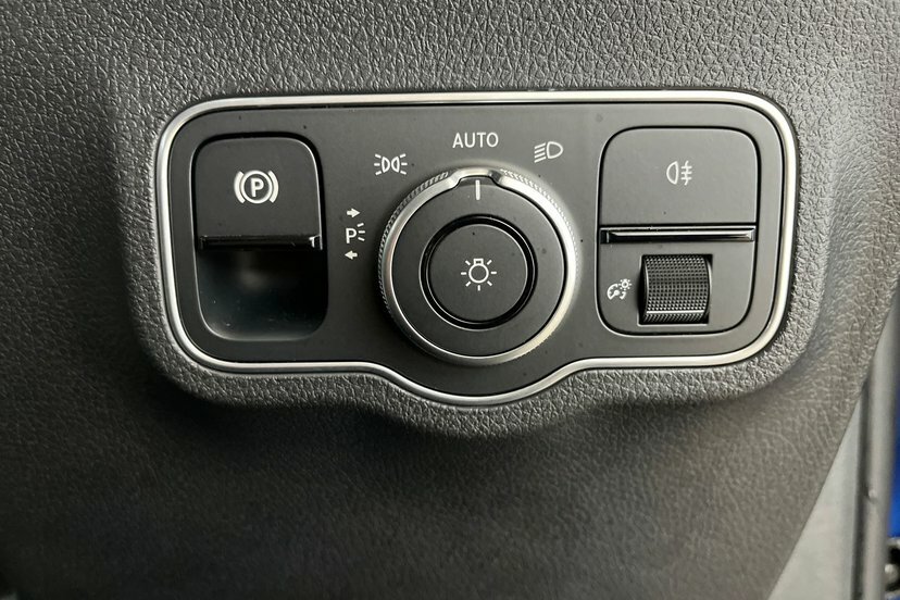 Mercedes-Benz GLB Class Glb 200 Amg Line Executive 7G-tronic Black #31