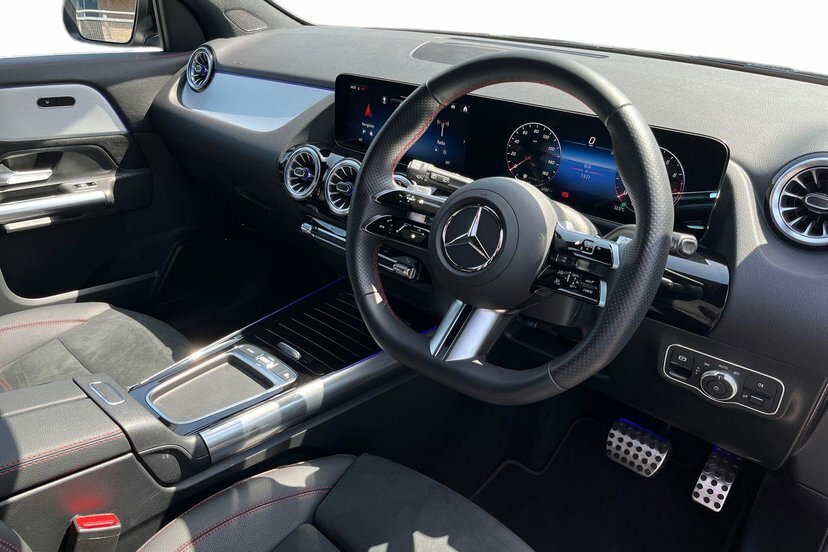 Mercedes-Benz GLA Class 1.3 Gla200h Mhev Amg Line Executive Suv Petr Black #5