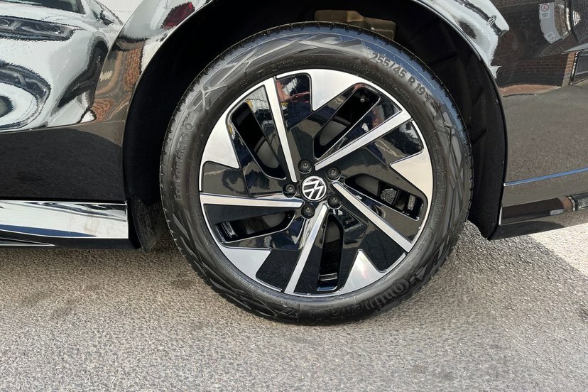 Volkswagen ID.7 250Kw 4Motion Gtx Plus 86Kwh Black #42