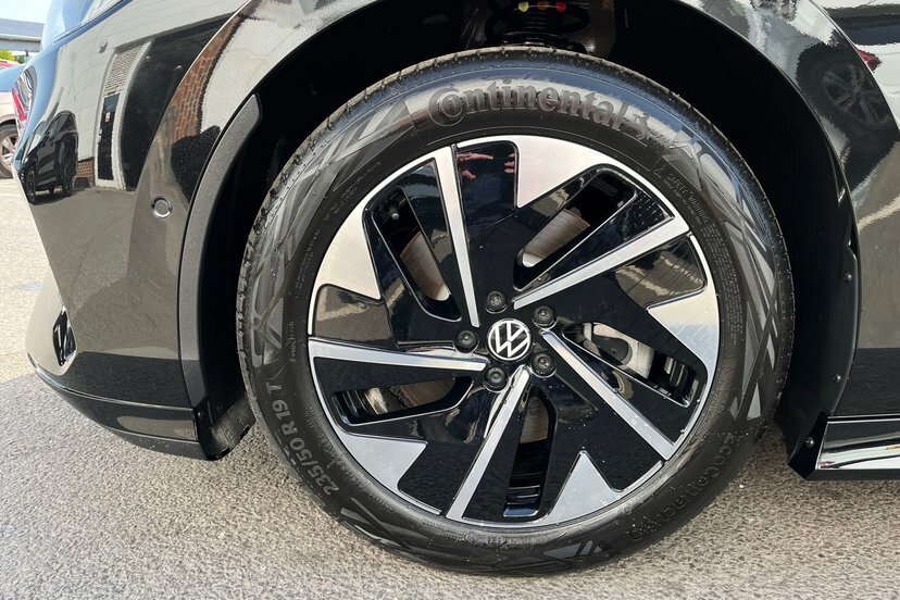 Volkswagen ID.7 250Kw 4Motion Gtx Plus 86Kwh Black #41
