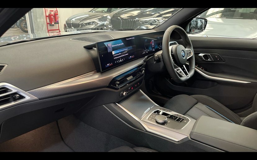 BMW 3 Series 330E 22.3 Kwh M Sport Step White #7