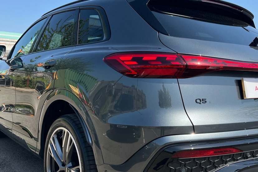 Audi Q5 Edition 1 Tfsi Quattro 204 Ps S Tronic  #37