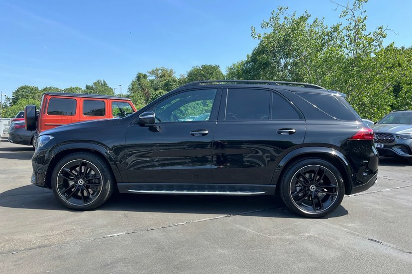 Mercedes-Benz GLE Class Gle 450D 4Matic Amg Line Premium 7 St Black #21
