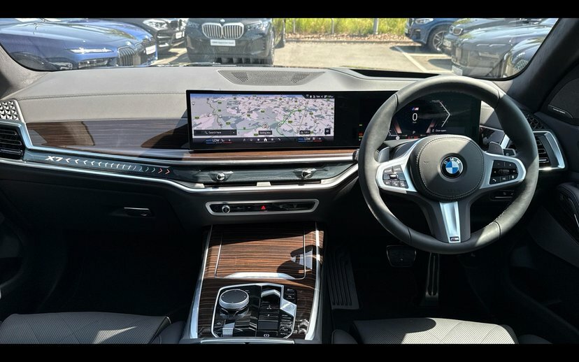 BMW X7 3.0 40D Mht M Sport Suv Hybrid Xdr Black #4