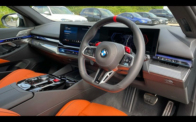 BMW M5 4.4 22.1Kwh Touring Plug-in Hybrid Step Green #6