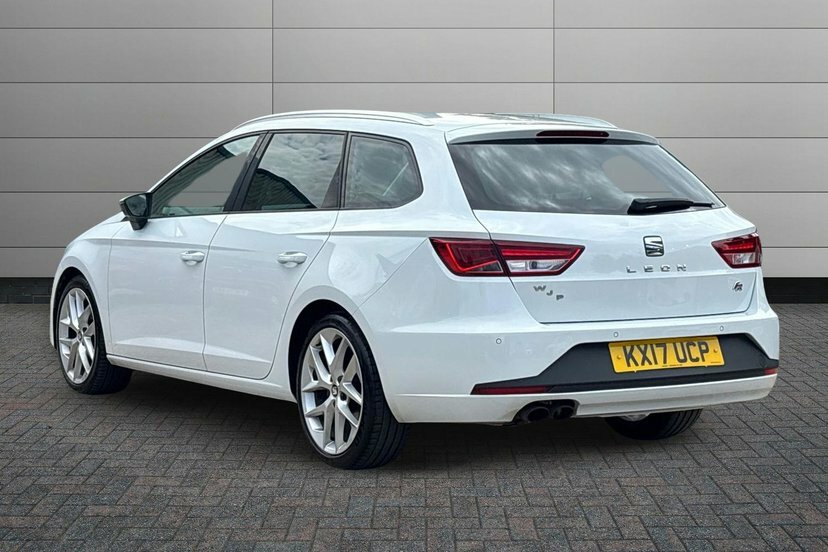 Seat Leon 1.4 Ecotsi Fr Technology St 150 White #3