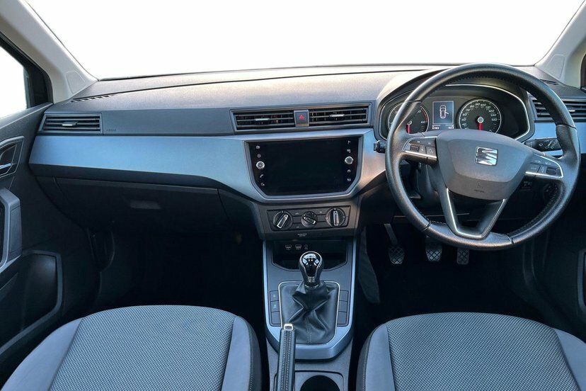 Seat Arona 1.6 Tdi Se Technology Suv 95 Ps Black #6