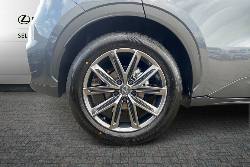 Lexus LBX 1.5 Vvt-ie Premium Plus Suv Hybrid E-cv Grey #5