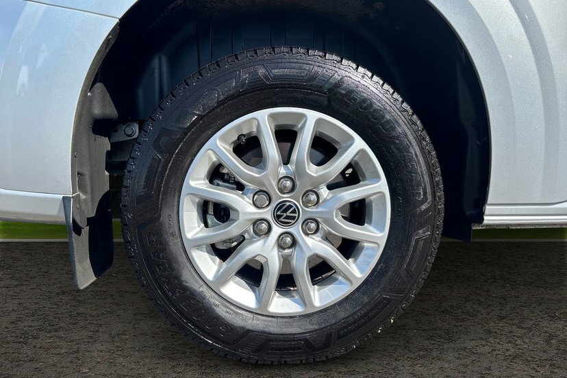 Volkswagen E-Transporter T34 65Kwh Commerce Pro Panel Van AF75XXH Grey #5