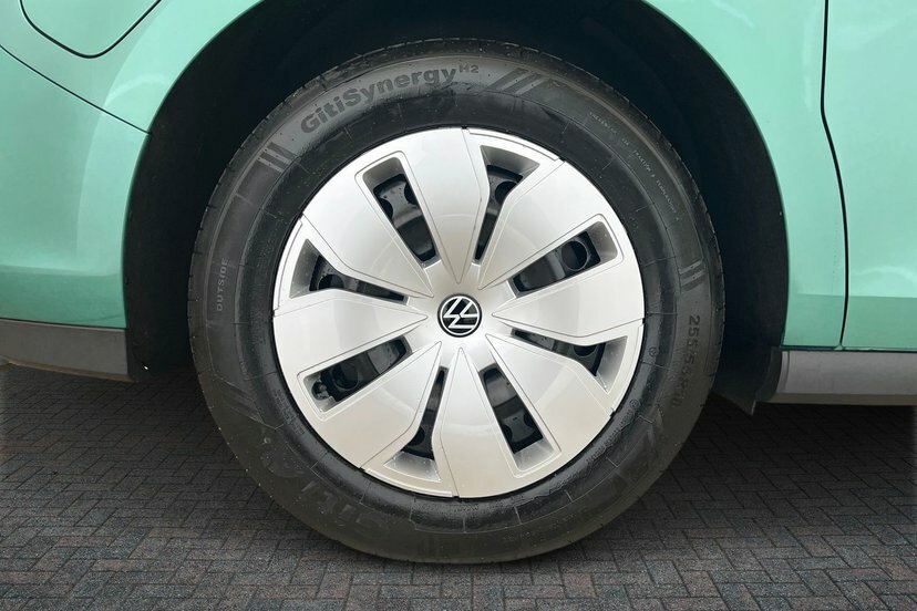 Volkswagen ID.Buzz Pro 79Kwh Commerce Panel Van 28 AO75JUE Green #5