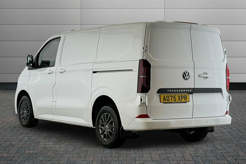 Volkswagen Transporter 2.0 Tdi T32 Commerce Pro Panel Van AO75XPR White #3