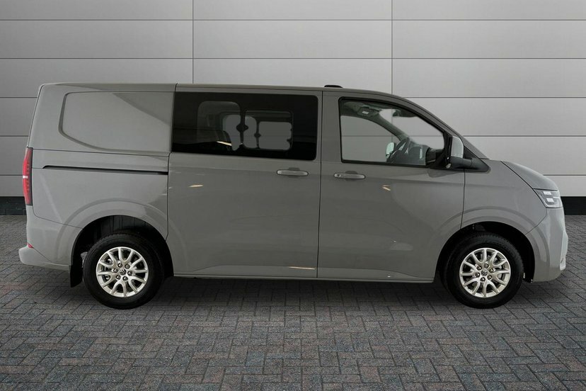 Volkswagen Transporter 2.0 Tdi T32 Commerce Plus Kombi Double Cab Die AU26OZJ Grey #4