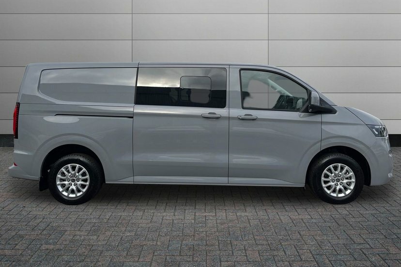 Volkswagen E-Transporter 160Kw 65Kwh Commerce Pro Kombi Van GJ75WMX Grey #3