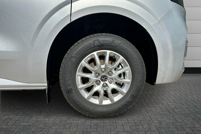 Volkswagen E-Transporter T34 65Kwh Commerce Pro Panel Van AF26UEO Grey #5