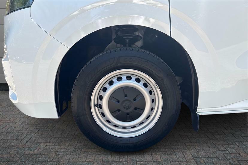 Volkswagen Transporter 2.0 Tdi 150 Commerce Plus Van LN25XNV White #5