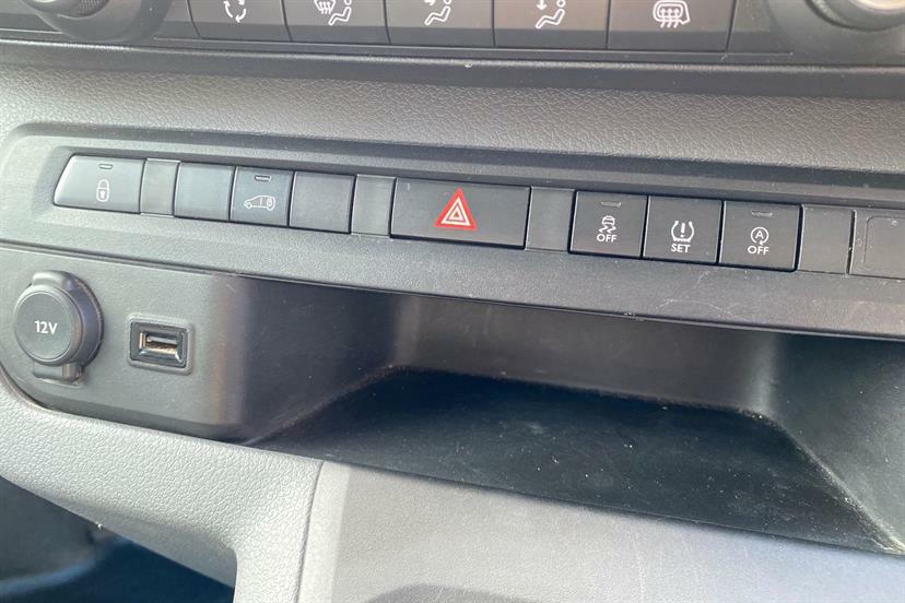Toyota PROACE Panel Van 2.0D Active Medium Panel Van Mwb Euro 6 Grey #21