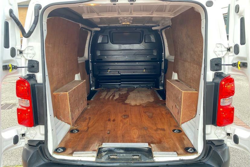Toyota PROACE Panel Van 2.0D Active Medium Panel Van Mwb Euro 6 Grey #14