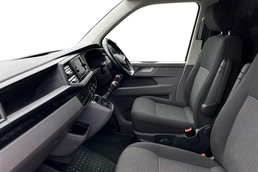 Volkswagen Transporter 2.0 Tdi 110 Startline Van AK71FYR White #2