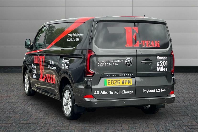 Volkswagen E-Transporter 160Kw 65Kwh Commerce Pro Van #3