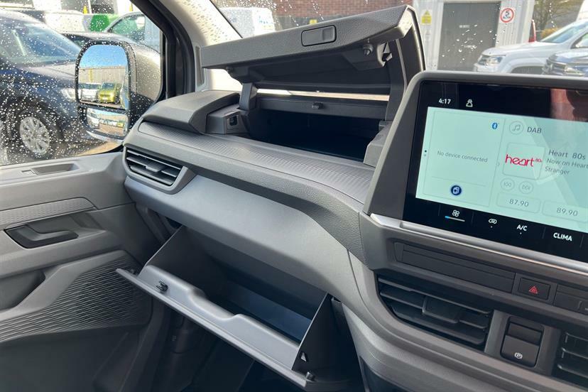 Volkswagen Transporter 2.0 Tdi 110 Commerce Van Grey #21